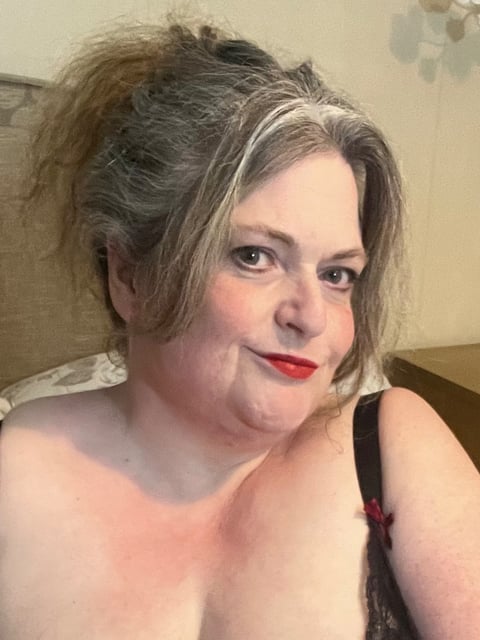 sexcityguide.com bbw_gilf_uk profile on OnlyFans in granny category