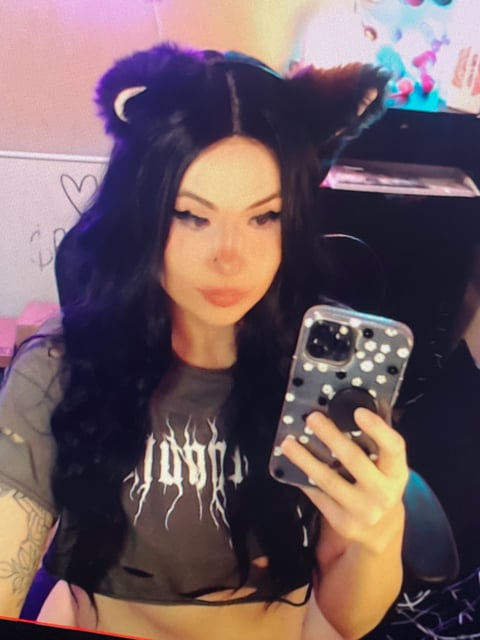 sexcityguide.com briis profile on OnlyFans in twitch-streamers category