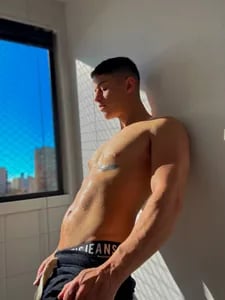 sexcityguide.com caroalvaro profile on OnlyFans in gay category