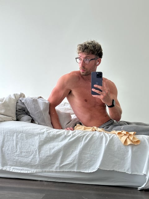 sexcityguide.com curtisryan8 profile on OnlyFans in twitch-streamers category