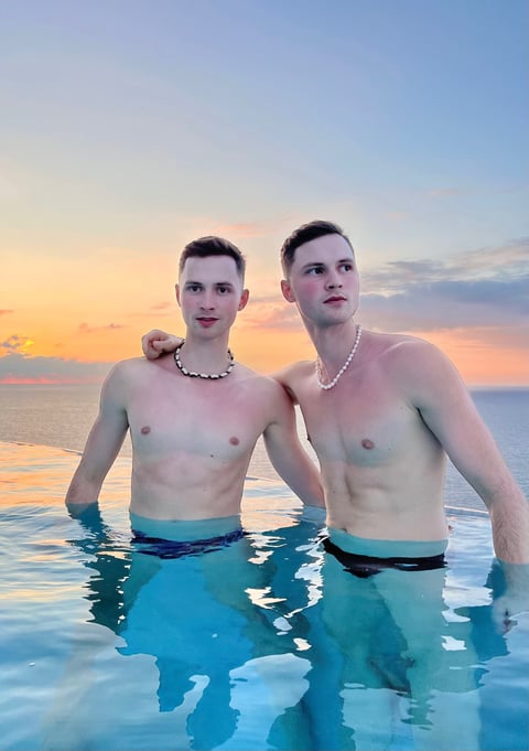 sexcityguide.com czechgaytwins profile on OnlyFans in czech-republic category