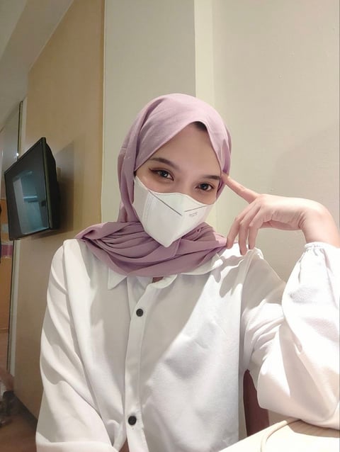 sexcityguide.com hijabcamilla profile on OnlyFans in hijab category