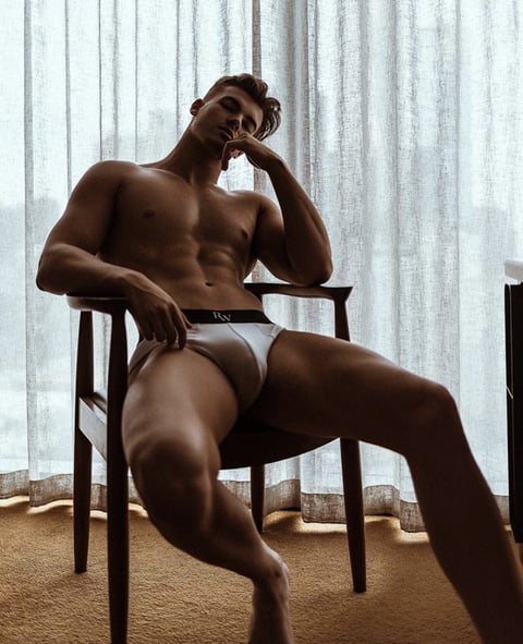 sexcityguide.com jaydenrembacher profile on OnlyFans in big-dicks category