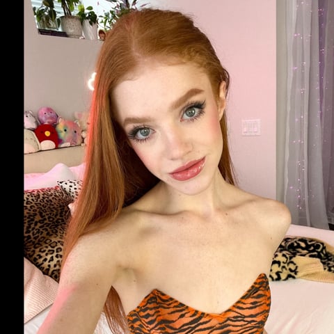 sexcityguide.com lilredzoe profile on OnlyFans in redhead-gingers category