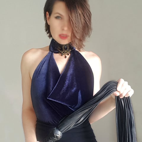 sexcityguide.com mistresselena profile on OnlyFans in portugal category